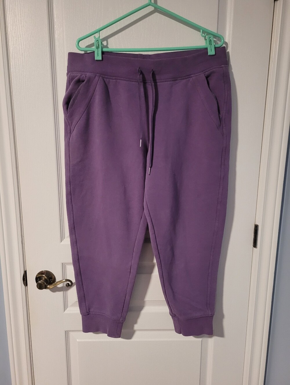 Lolë Purple Drawstring Jogger Sweatpants